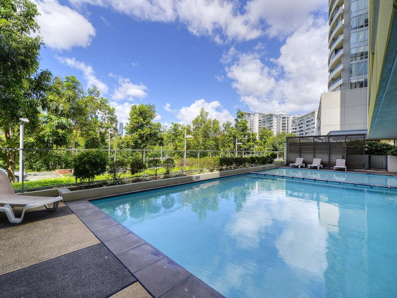 Photo - 7099/7 Parkland Boulevard, Brisbane City QLD 4000 - Image 4