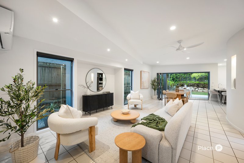Photo - 70A Reuben Street, Holland Park QLD 4121 - Image 5