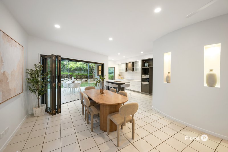 Photo - 70A Reuben Street, Holland Park QLD 4121 - Image 6