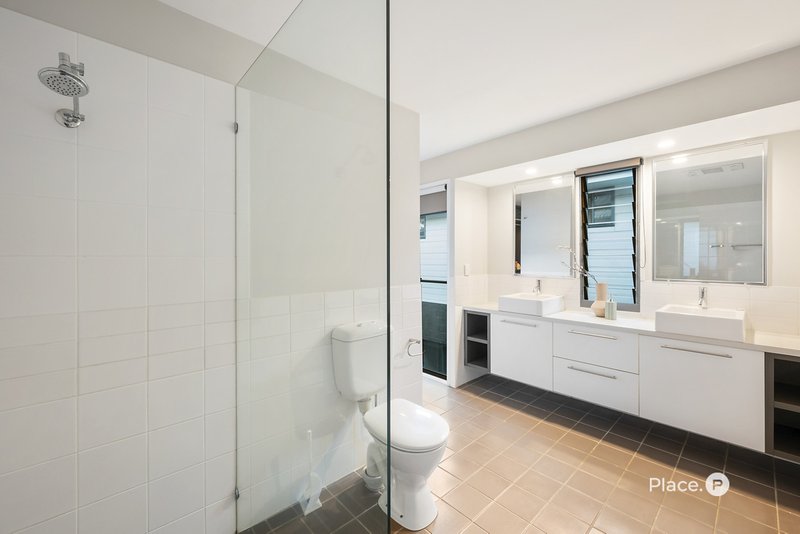 Photo - 70A Reuben Street, Holland Park QLD 4121 - Image 15
