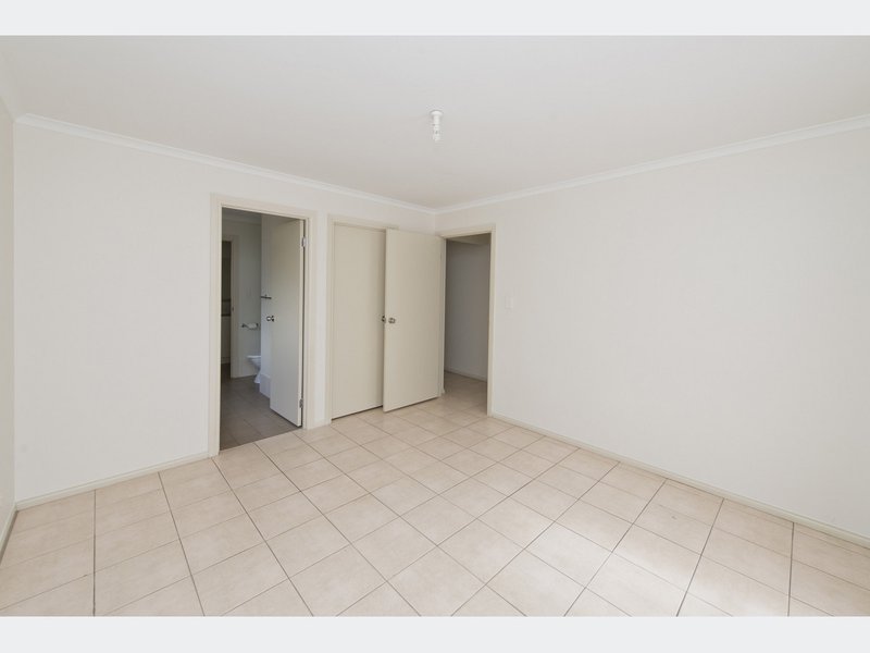 Photo - 70b Harcourt Terrace, Salisbury North SA 5108 - Image 4