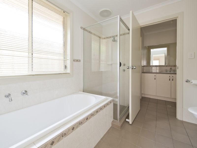 Photo - 70b Harcourt Terrace, Salisbury North SA 5108 - Image 5