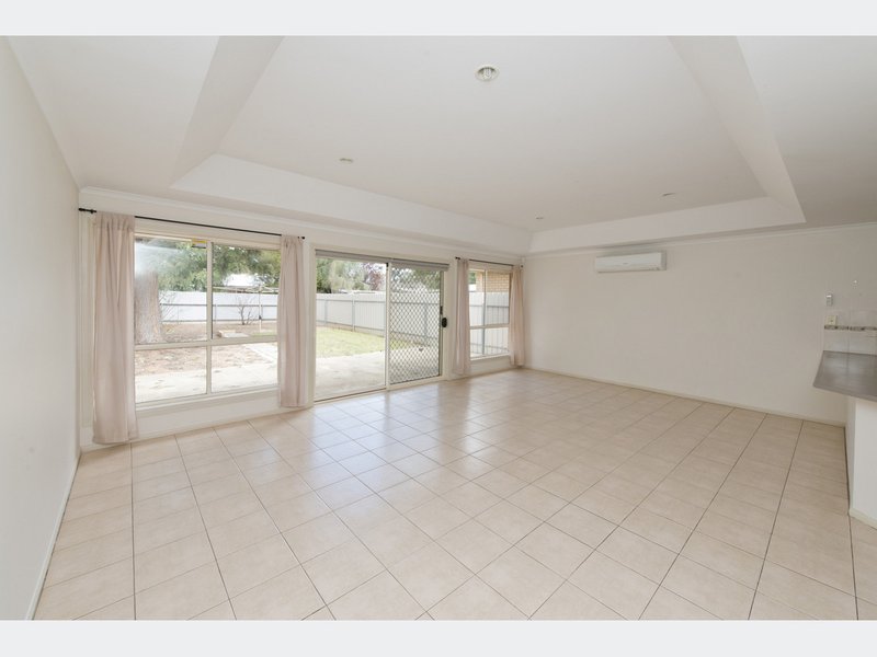 Photo - 70b Harcourt Terrace, Salisbury North SA 5108 - Image 13