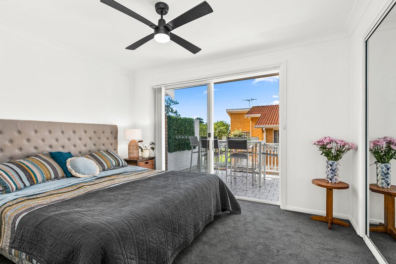 Photo - 7/1-5 Mary Street, Shellharbour NSW 2529 - Image 5