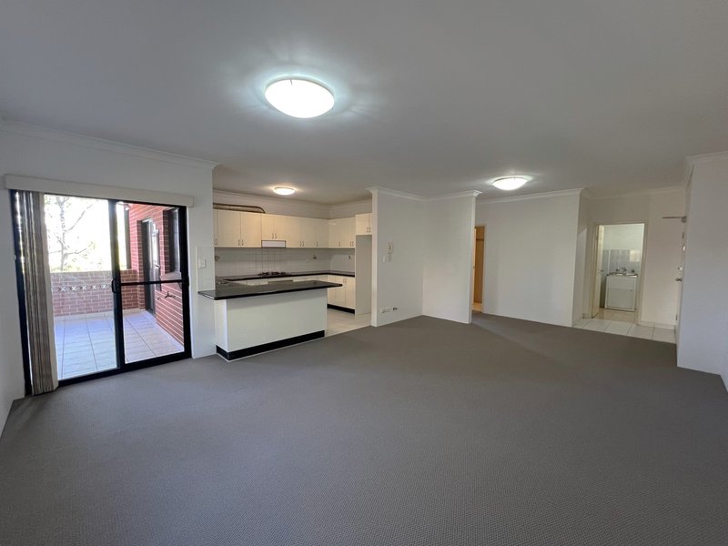 Photo - 7/1-5 Ocean Street, Kogarah NSW 2217 - Image 2