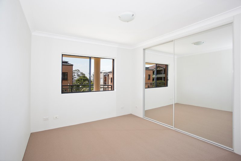 Photo - 7/1-7 Mansfield Avenue, Caringbah NSW 2229 - Image 3