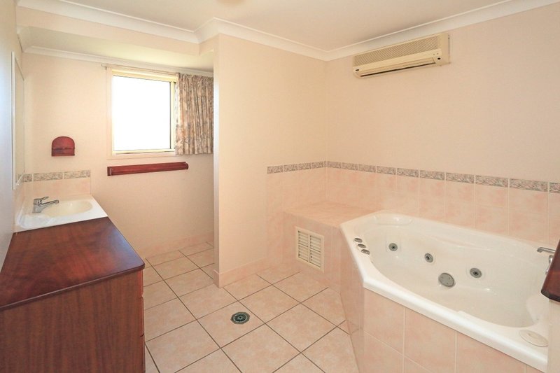 Photo - 71-73 Constance Avenue, Rockyview QLD 4701 - Image 7