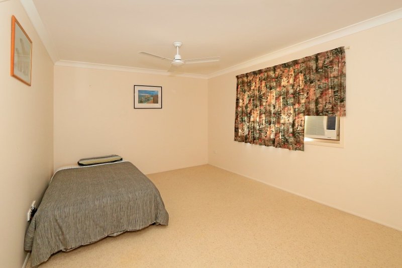 Photo - 71-73 Constance Avenue, Rockyview QLD 4701 - Image 8