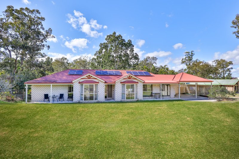 Photo - 71-75 Silvereye Crescent, Greenbank QLD 4124 - Image 13