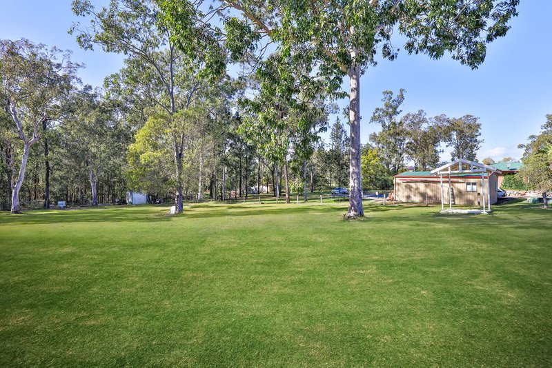 Photo - 71-75 Silvereye Crescent, Greenbank QLD 4124 - Image 19