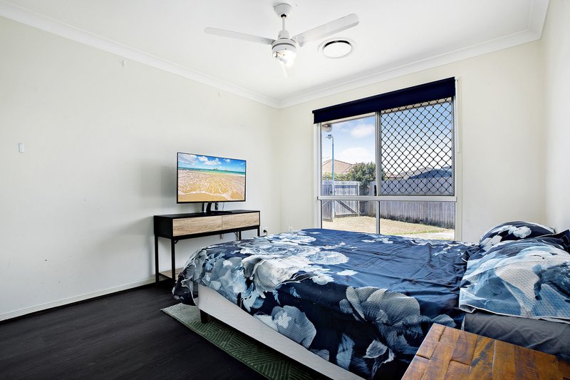 Photo - 7/1-9 Moreton Downs Drive, Deception Bay QLD 4508 - Image 6