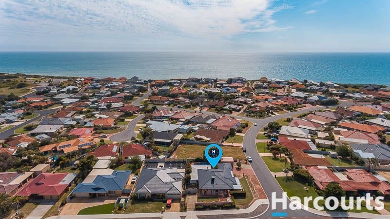 71 Admiralty Crescent, Halls Head WA 6210