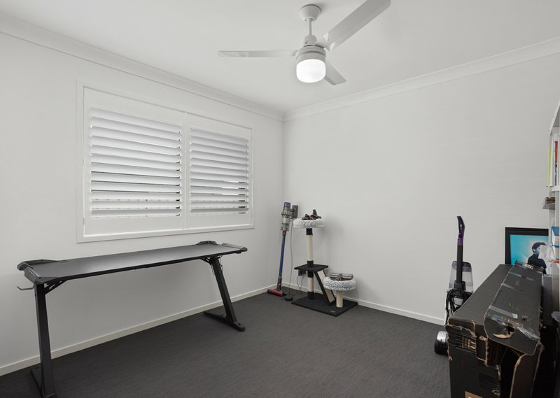 Photo - 71 Albatross Way, Old Bar NSW 2430 - Image 13