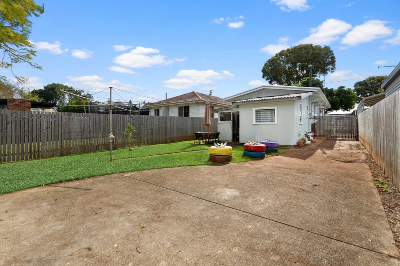 Photo - 71 Albert Street, Margate QLD 4019 - Image 13