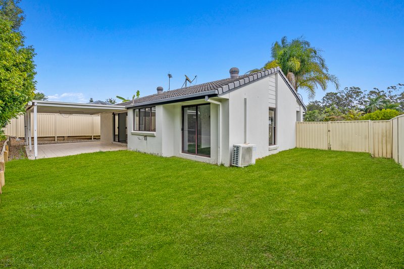 Photo - 71 Allied Drive, Arundel QLD 4214 - Image 2