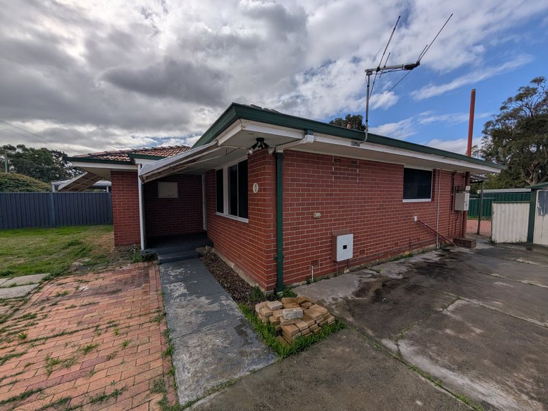 Photo - 71 Altone Road, Lockridge WA 6054 - Image 4