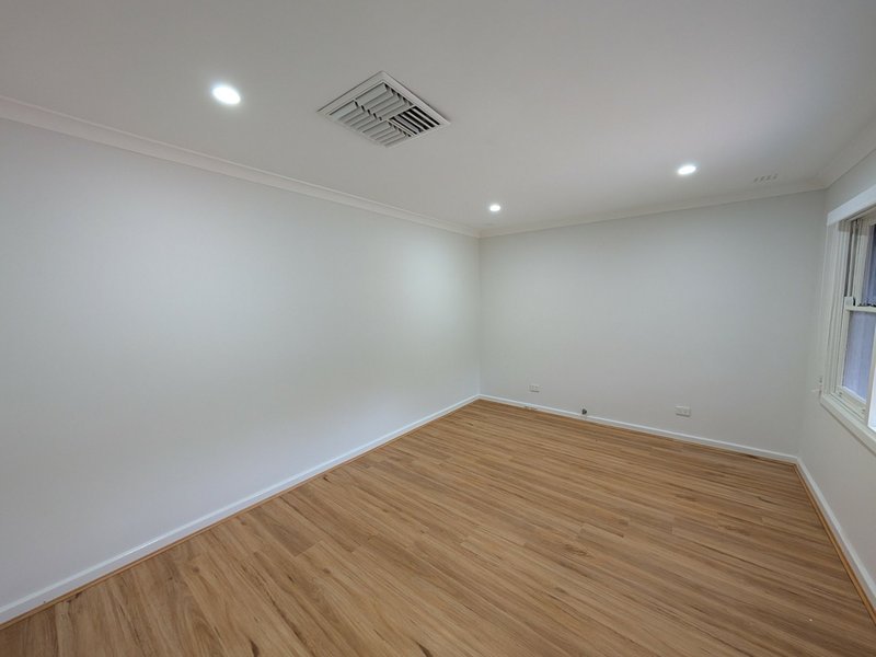 Photo - 71 Altone Road, Lockridge WA 6054 - Image 5