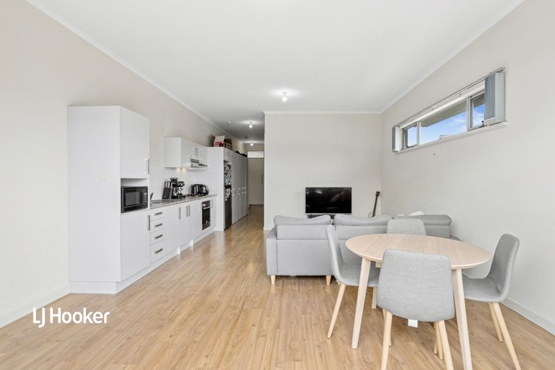 Photo - 71 Augustine Street, Mawson Lakes SA 5095 - Image 6