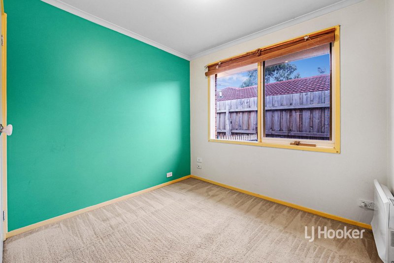 Photo - 71 Baggott Drive, Hoppers Crossing VIC 3029 - Image 10