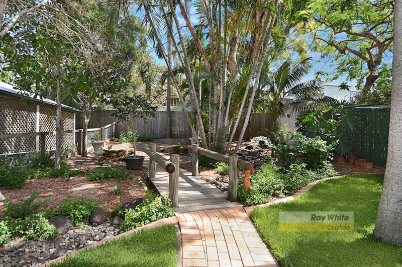 Photo - 71 Barlow Street, Clayfield QLD 4011 - Image 11