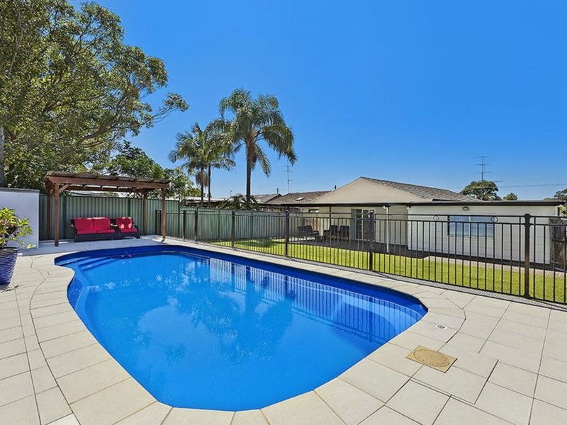 71 Bass Avenue, Killarney Vale NSW 2261