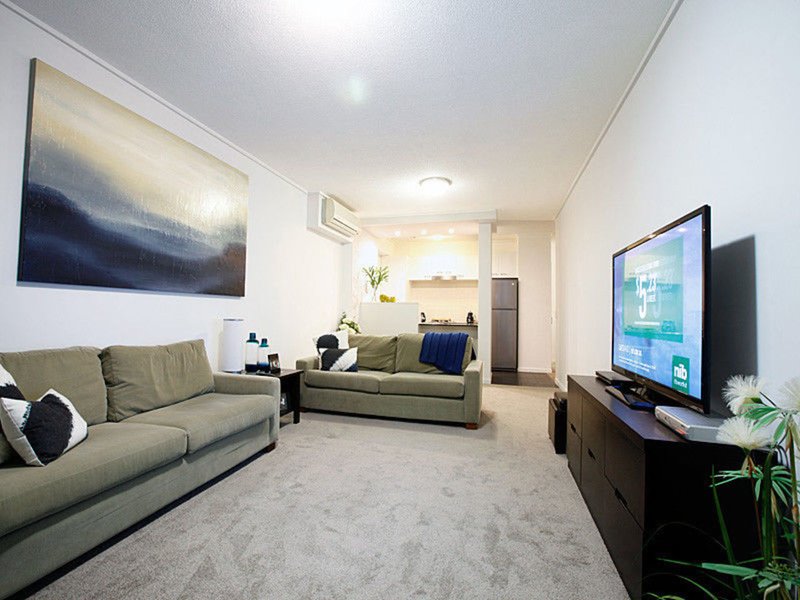 Photo - 71 Beeston St , Teneriffe QLD 4005 - Image 2