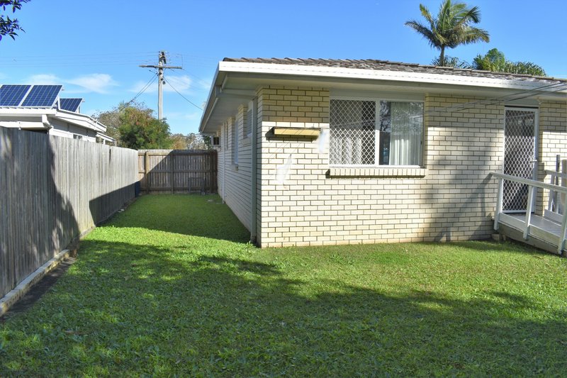 Photo - 71 Bellara St , Bellara QLD 4507 - Image 11