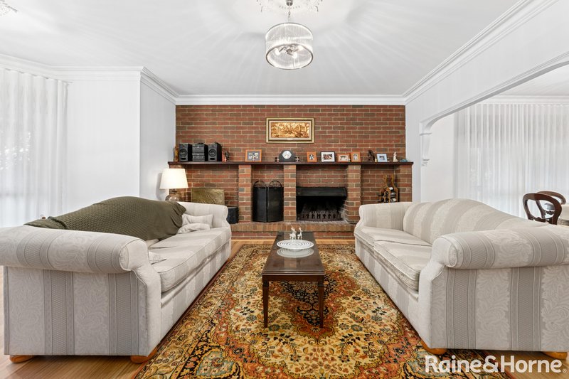 Photo - 71 Benson Road, Gisborne South VIC 3437 - Image 4