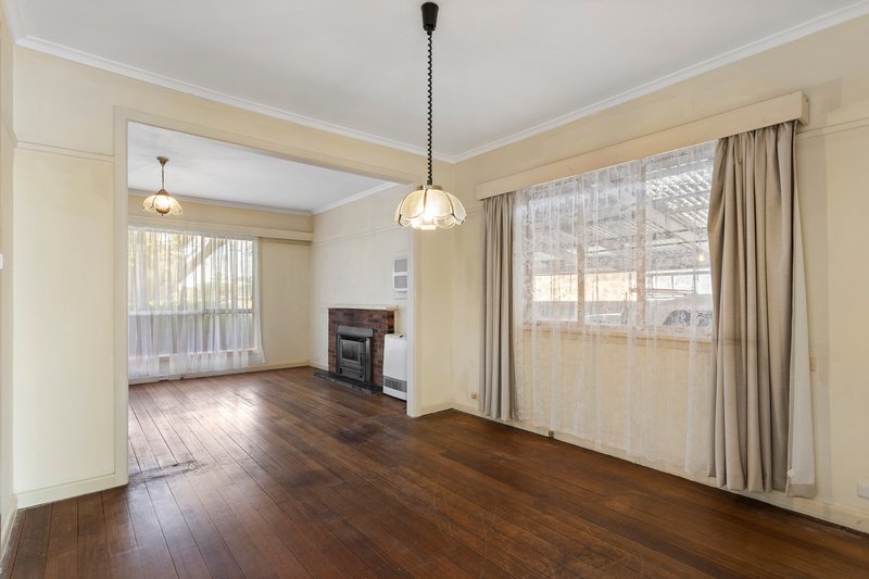 Photo - 71 Bernard Street, Cheltenham VIC 3192 - Image 5