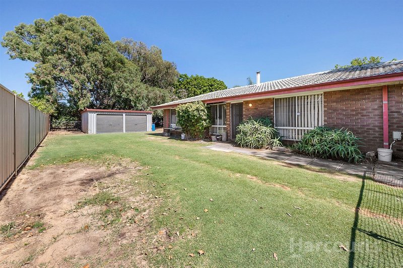 Photo - 71 Bertram Street, Coodanup WA 6210 - Image 15