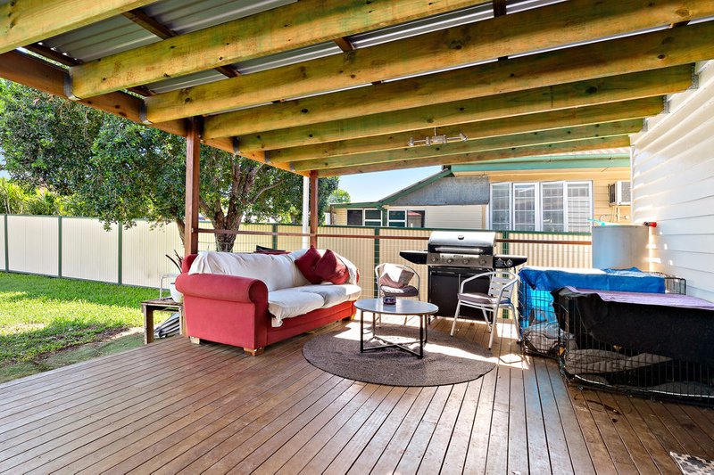 Photo - 71 Blinzinger Road, Banyo QLD 4014 - Image 3