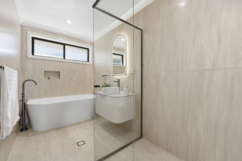 Photo - 71 Bradman Street, Greystanes NSW 2145 - Image 8