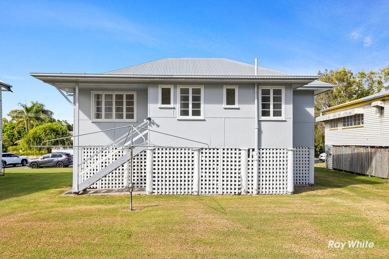 Photo - 71 Burnett Street, Berserker QLD 4701 - Image 15