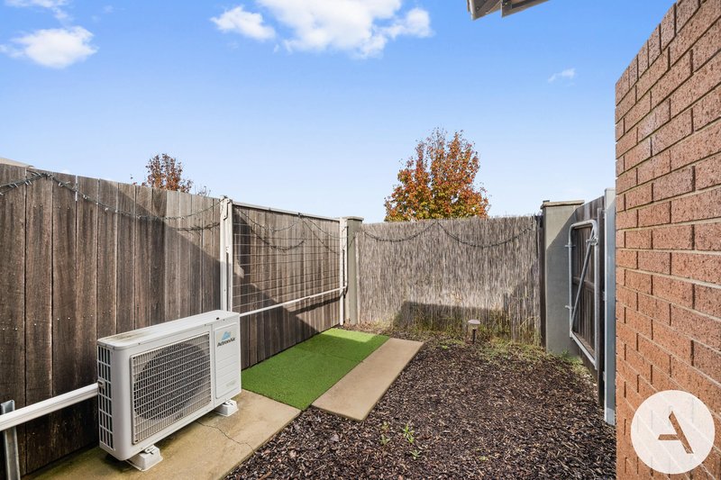 Photo - 71 Burrumarra Avenue, Ngunnawal ACT 2913 - Image 11