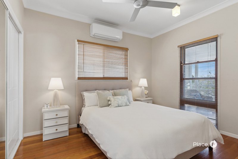 Photo - 71 Camelia Street, Cannon Hill QLD 4170 - Image 14