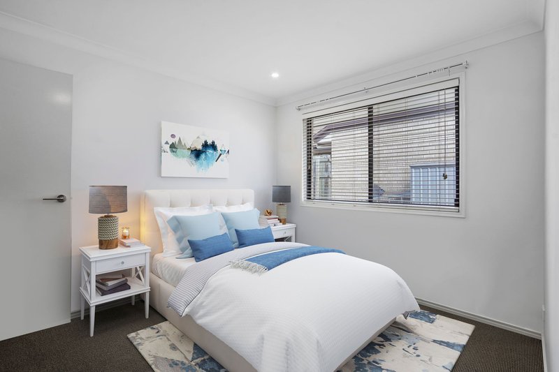 Photo - 71 Carlingford Circuit, Warner QLD 4500 - Image 10