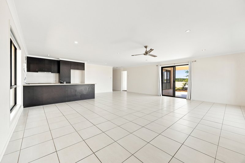 Photo - 71 Cavella Drive, Glen Eden QLD 4680 - Image 3