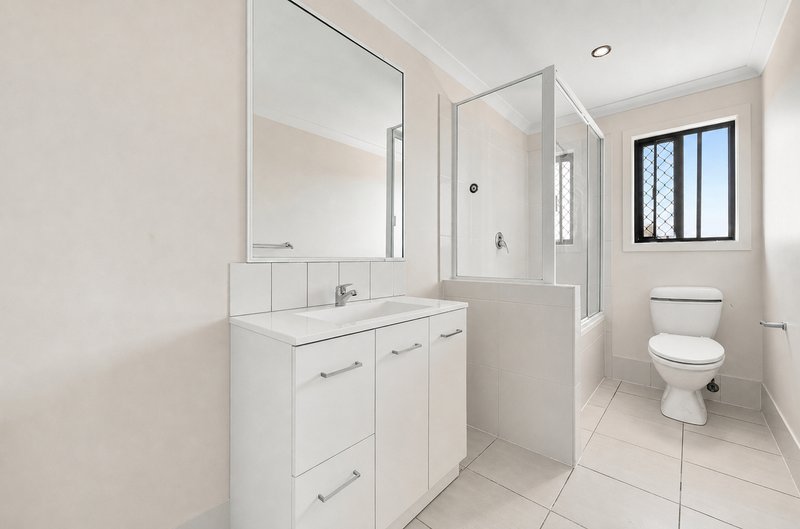 Photo - 71 Cavella Drive, Glen Eden QLD 4680 - Image 13
