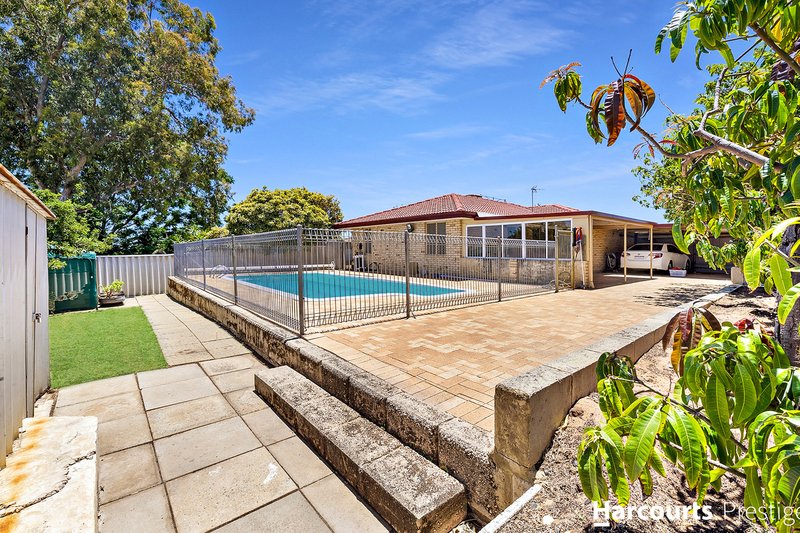 Photo - 71 Challenger Avenue, Parmelia WA 6167 - Image 11