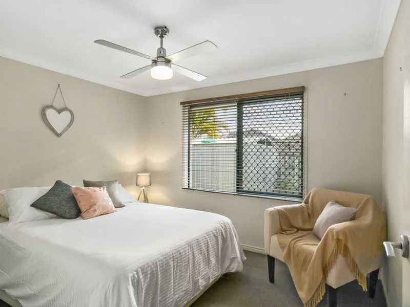 Photo - 71 Clover Hill Drive, Mudgeeraba QLD 4213 - Image 15