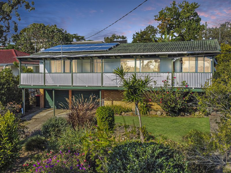 Photo - 71 Cutbush Rd , Everton Park QLD 4053 - Image 4