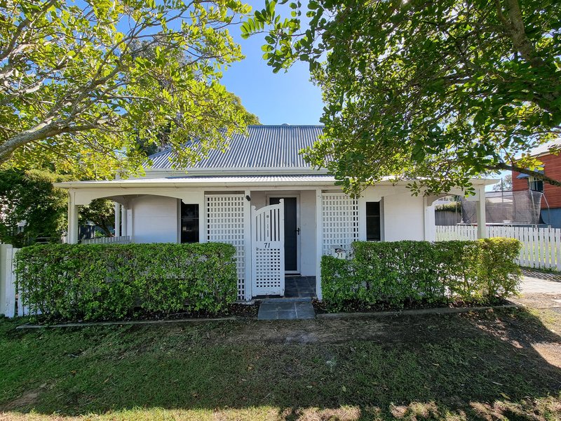 71 Darling Street, Sadliers Crossing QLD 4305