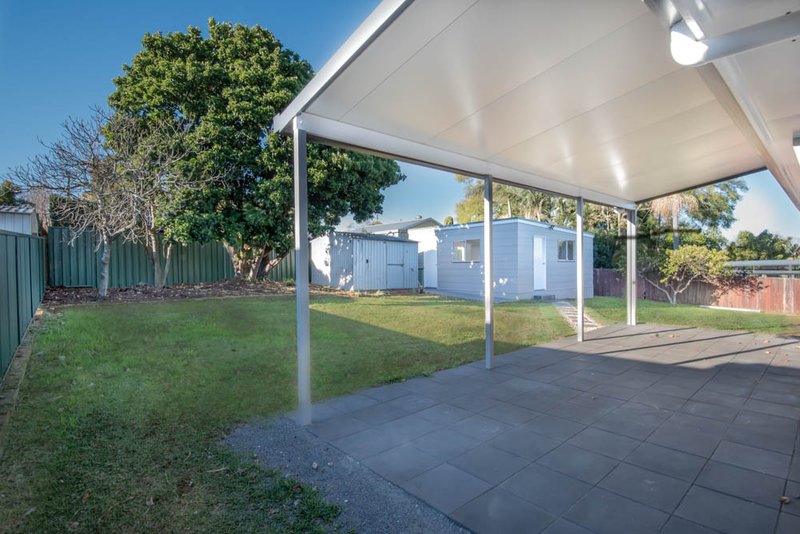 Photo - 71 Debra Street, Centenary Heights QLD 4350 - Image 11