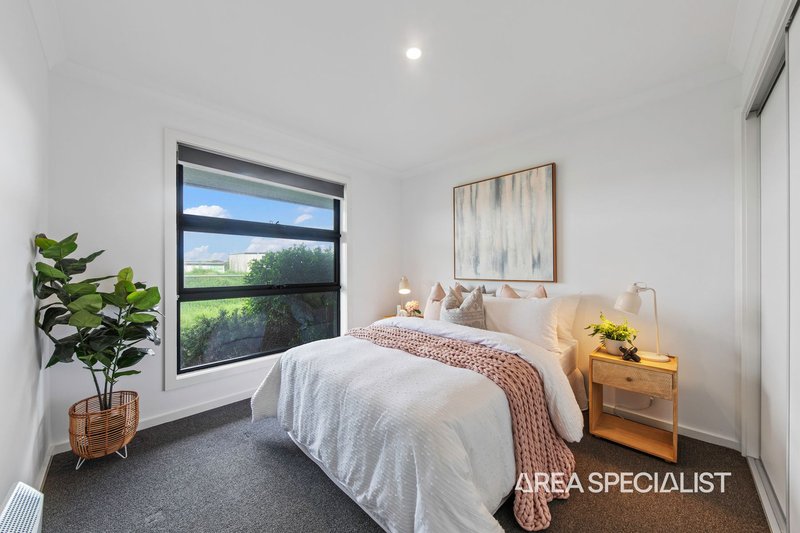 Photo - 7/1 Eades Street, Officer VIC 3809 - Image 4