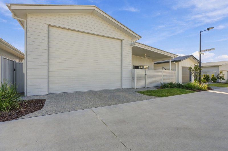 Photo - 7/1 East Spring Way, Nikenbah QLD 4655 - Image 2