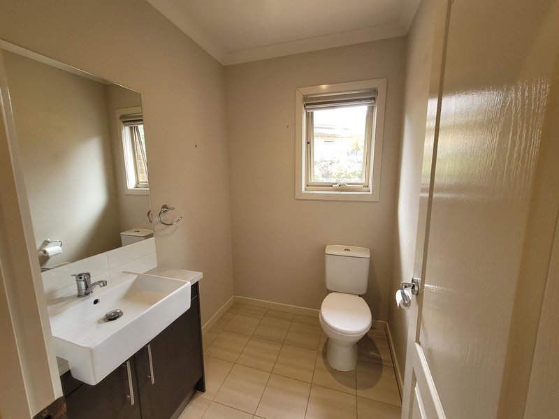 Photo - 71 Fairhaven Boulevard, Melton West VIC 3337 - Image 7