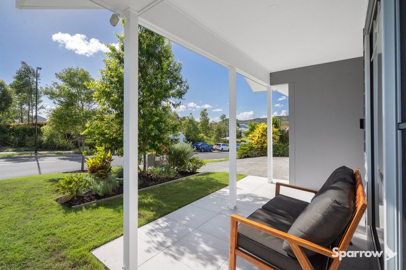 Photo - 71 Fig Tree Circuit, Bahrs Scrub QLD 4207 - Image 3