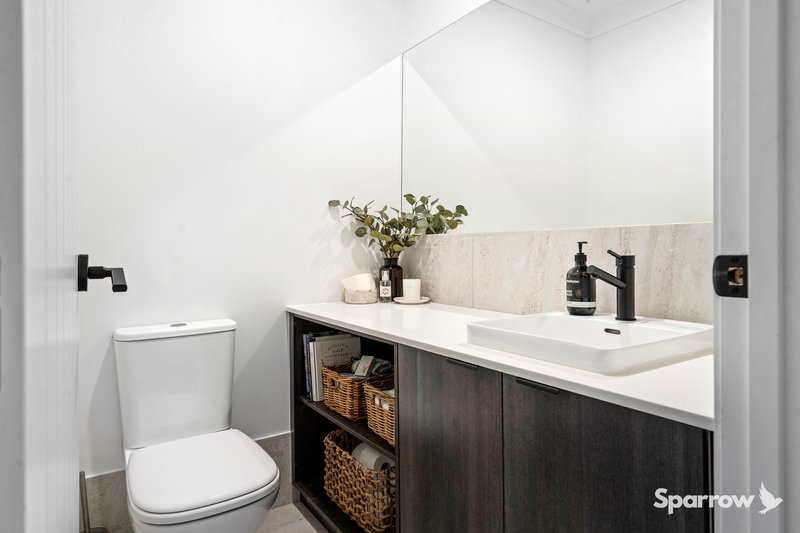 Photo - 71 Fig Tree Circuit, Bahrs Scrub QLD 4207 - Image 23