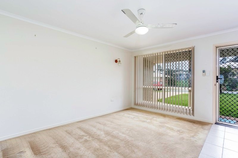 Photo - 71 Furness Rd , Southside QLD 4570 - Image 4