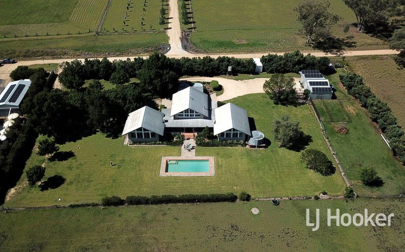 Photo - 71 Gillespies Lane, Inverell NSW 2360 - Image 2